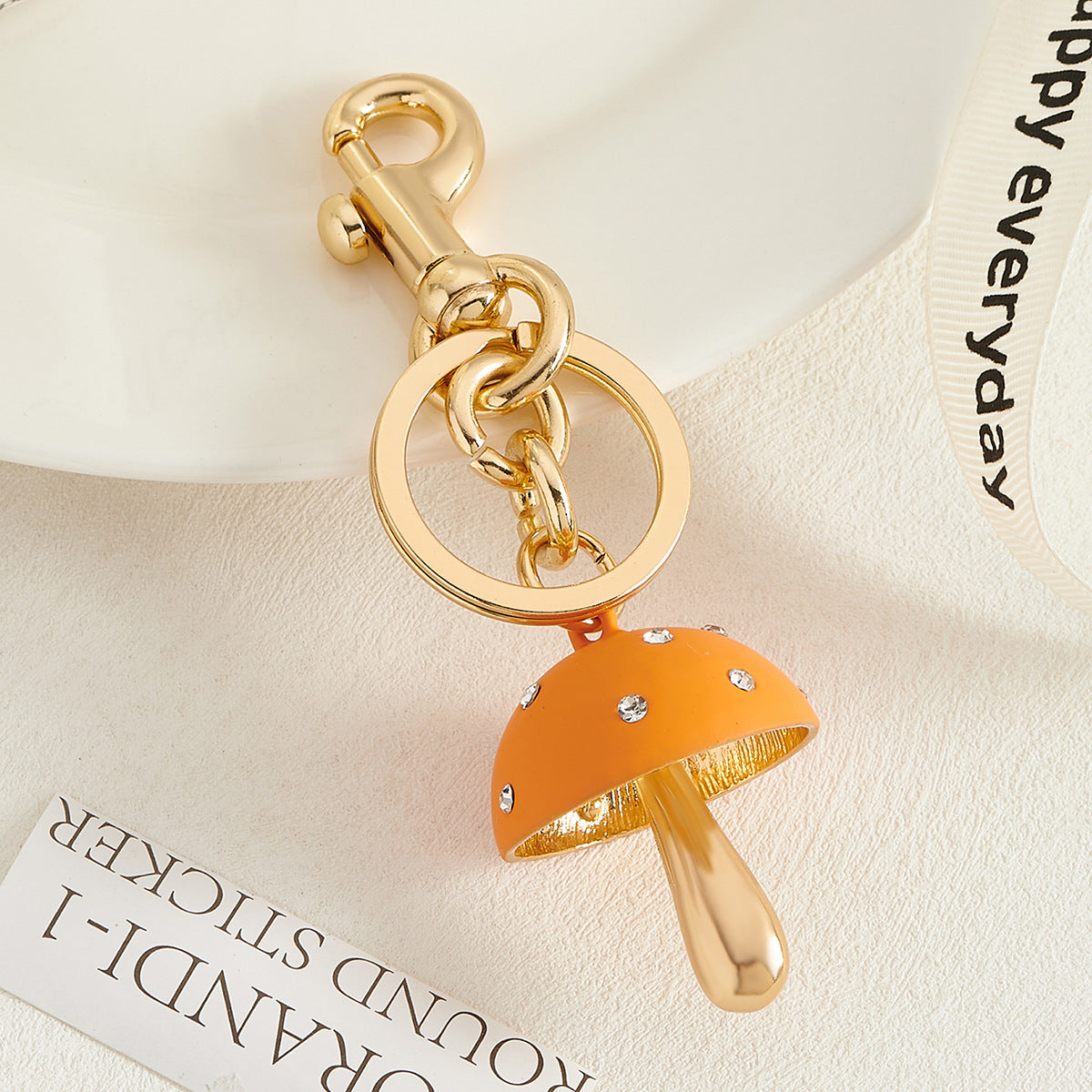 Wholesale Cute Mushroom Exquisite Metal Lock Keychain